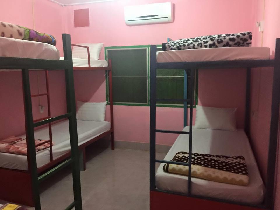 Real Vang Vieng Backpacker Hostel Exterior photo